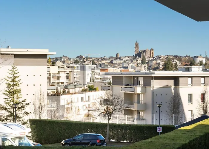 Le Clos Bellevue T3 Parking + Piscine