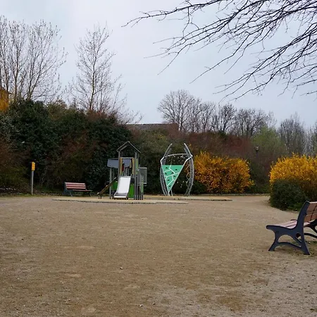 アパート Le Clos Bellevue T3 Parking + Piscine ロデーズ