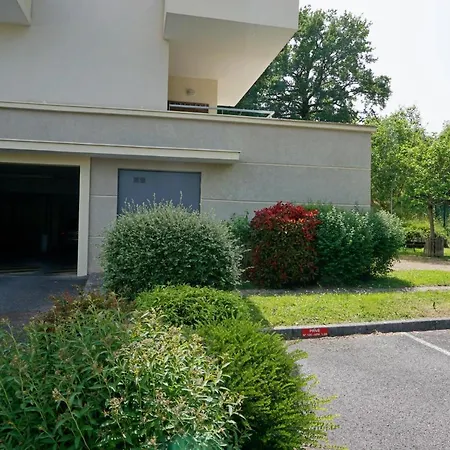 Le Clos Bellevue T3 Parking + Piscine Apartment