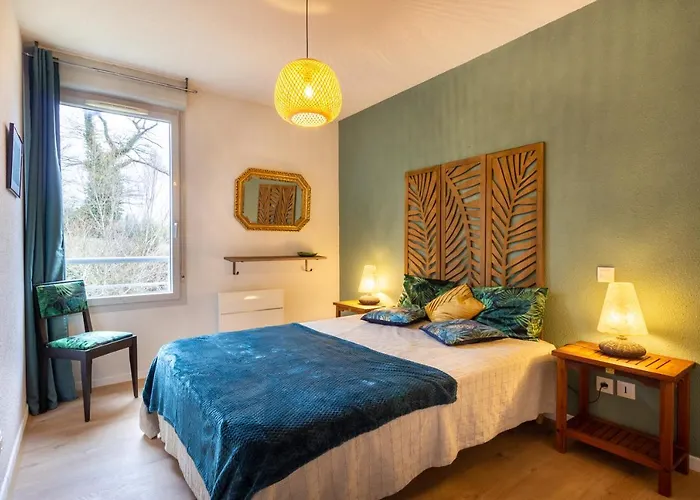 Le Clos Bellevue T3 Parking + Piscine