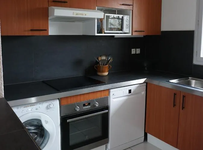 Le Clos Bellevue T3 Parking + Piscine Rodez